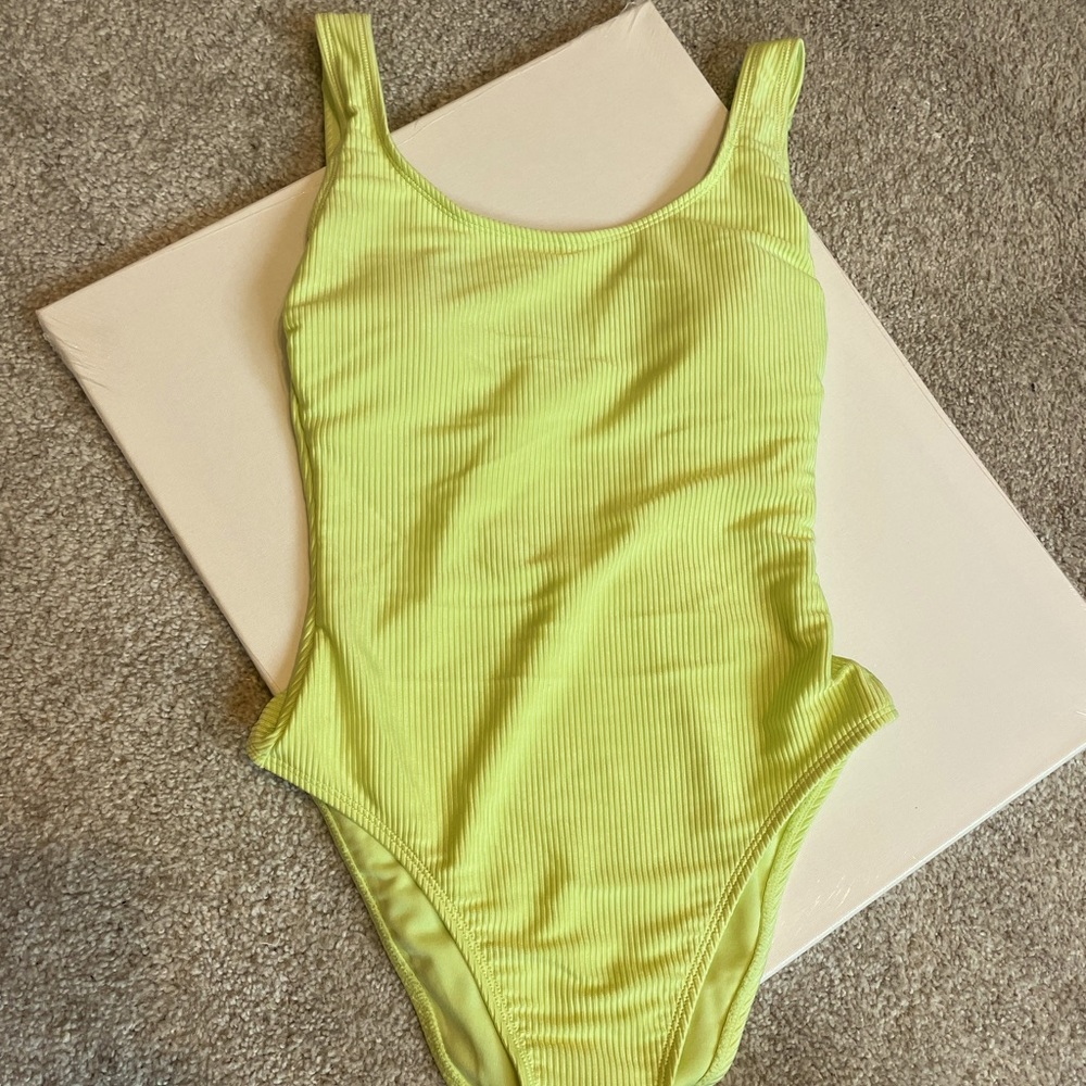 NWOT Neon green/yellow bathing suit